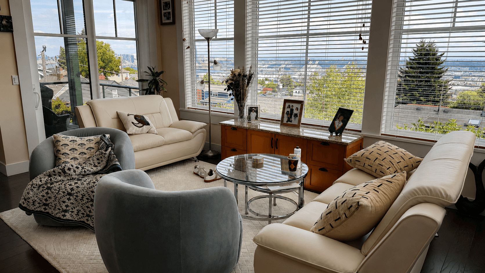 Before cleaning: Living Room